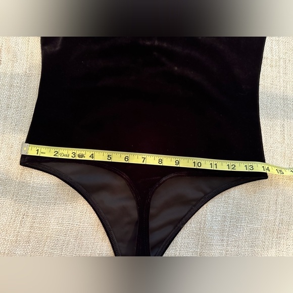 NWOT Express Black Lace Up Velvet Bodysuit v-neck floral embroidery​​ - Picture 9 of 11